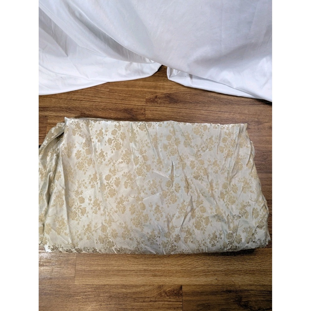 Bella Notte Boudoir Colette Silvermist Chinoiserie Silver Gold Queen Duvet